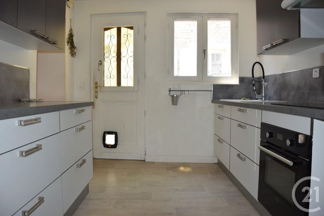 maison à vendre - 4 pièces - 72.64 m2 - GUERNES - 78 - ILE-DE-FRANCE - Century 21 La Mantoise maison à vendre - 4 pièces - 72.64 m2 - GUERNES - 78 - ILE-DE-FRANCE - Century 21 La Mantoise