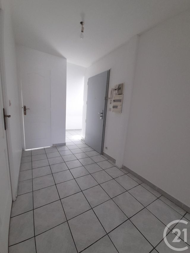 Afficher la photo en grand Appartement F3 à louer - 3 pièces - 64.7 m2 - LIMAY - 78 - ILE-DE-FRANCE - Century 21 La Mantoise