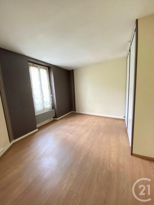 Afficher la photo en grand Appartement F2 à louer - 2 pièces - 38.43 m2 - MANTES LA VILLE - 78 - ILE-DE-FRANCE - Century 21 La Mantoise