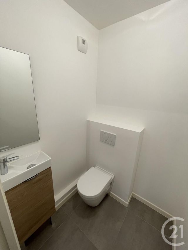 Appartement F3 à vendre - 3 pièces - 62.1 m2 - MANTES LA JOLIE - 78 - ILE-DE-FRANCE - Century 21 La Mantoise