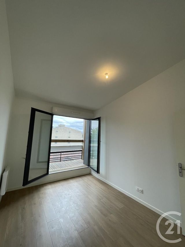 Appartement F3 à vendre - 3 pièces - 62.1 m2 - MANTES LA JOLIE - 78 - ILE-DE-FRANCE - Century 21 La Mantoise