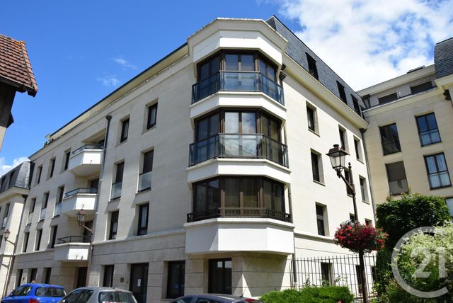 Afficher la photo en grand Appartement F3 à vendre - 3 pièces - 99.9 m2 - MANTES LA JOLIE - 78 - ILE-DE-FRANCE - Century 21 La Mantoise