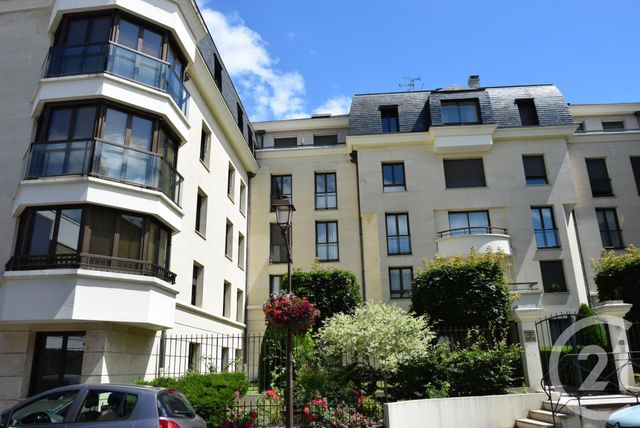 Afficher la photo en grand Appartement F3 à vendre - 3 pièces - 99.9 m2 - MANTES LA JOLIE - 78 - ILE-DE-FRANCE - Century 21 La Mantoise