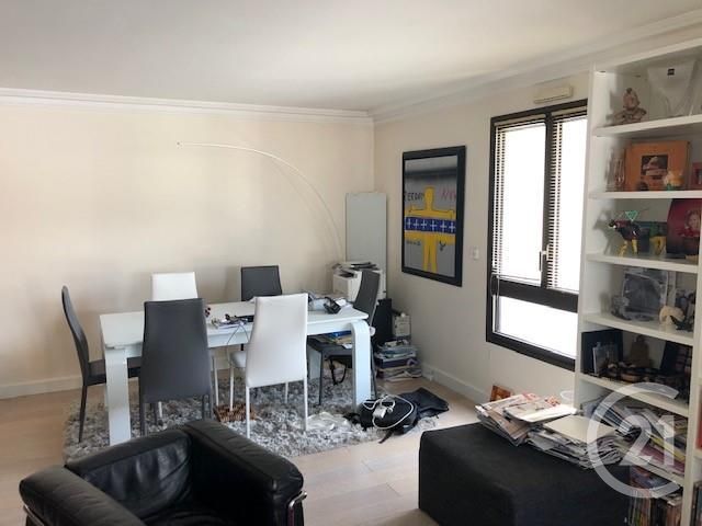 Afficher la photo en grand Appartement F3 à vendre - 3 pièces - 99.9 m2 - MANTES LA JOLIE - 78 - ILE-DE-FRANCE - Century 21 La Mantoise