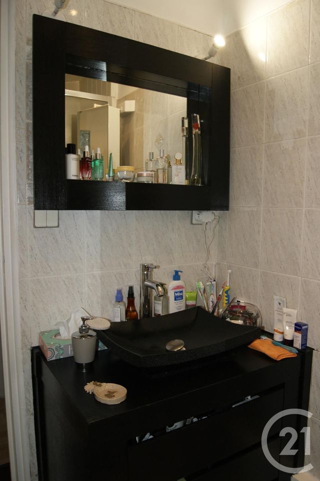 Appartement F3 à louer - 3 pièces - 56.56 m2 - BREVAL - 78 - ILE-DE-FRANCE - Century 21 La Mantoise Appartement F3 à louer - 3 pièces - 56.56 m2 - BREVAL - 78 - ILE-DE-FRANCE - Century 21 La Mantoise
