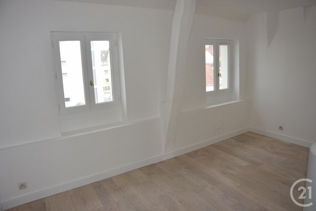 Appartement F2 à louer - 2 pièces - 51.33 m2 - MANTES LA JOLIE - 78 - ILE-DE-FRANCE - Century 21 La Mantoise Appartement F2 à louer - 2 pièces - 51.33 m2 - MANTES LA JOLIE - 78 - ILE-DE-FRANCE - Century 21 La Mantoise