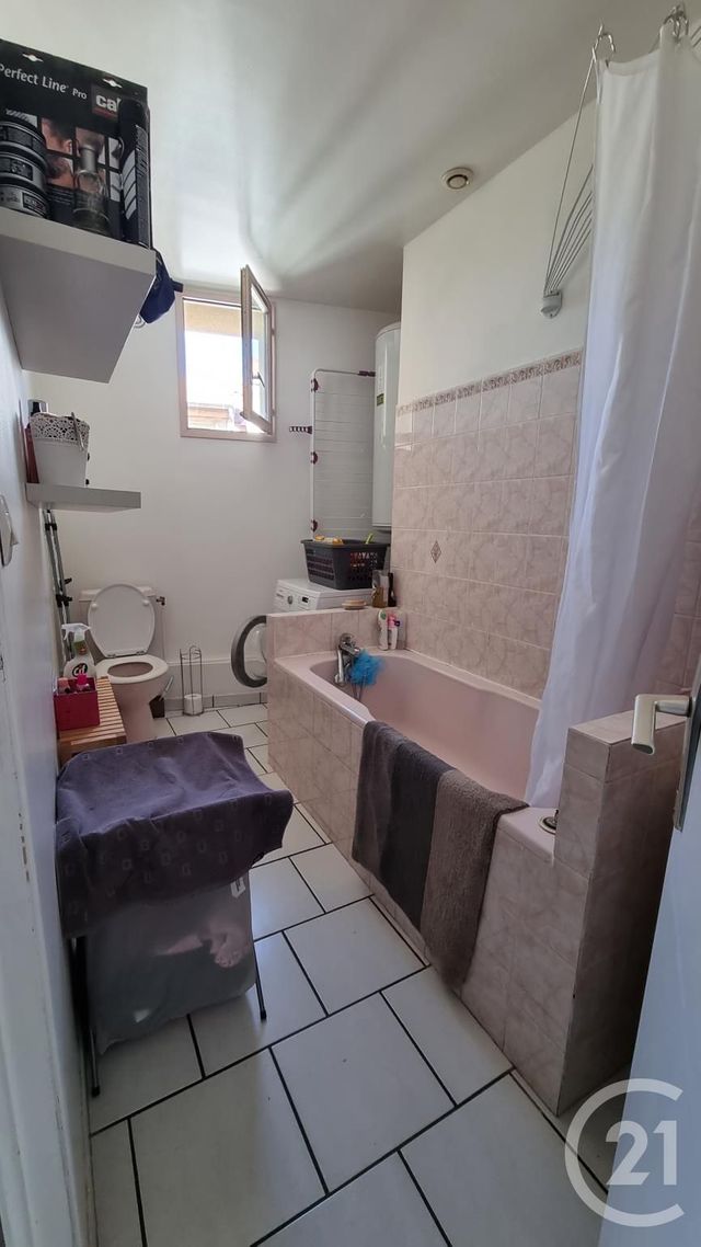 Appartement Duplex à vendre - 3 pièces - 59.81 m2 - MANTES LA JOLIE - 78 - ILE-DE-FRANCE - Century 21 La Mantoise Appartement Duplex à vendre - 3 pièces - 59.81 m2 - MANTES LA JOLIE - 78 - ILE-DE-FRANCE - Century 21 La Mantoise