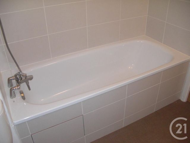 Appartement F1 à louer - 1 pièce - 22.94 m2 - MANTES LA VILLE - 78 - ILE-DE-FRANCE - Century 21 La Mantoise Appartement F1 à louer - 1 pièce - 22.94 m2 - MANTES LA VILLE - 78 - ILE-DE-FRANCE - Century 21 La Mantoise