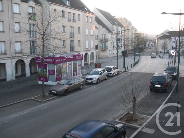 Appartement F1 à louer - 1 pièce - 22.94 m2 - MANTES LA VILLE - 78 - ILE-DE-FRANCE - Century 21 La Mantoise Appartement F1 à louer - 1 pièce - 22.94 m2 - MANTES LA VILLE - 78 - ILE-DE-FRANCE - Century 21 La Mantoise