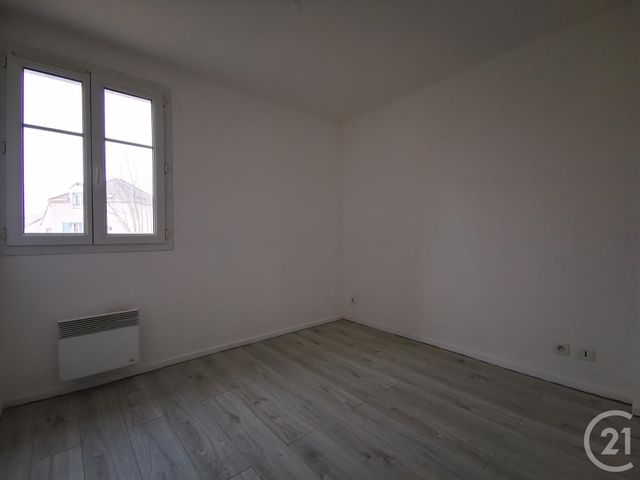 maison à louer - 5 pièces - 79.09 m2 - MAGNANVILLE - 78 - ILE-DE-FRANCE - Century 21 La Mantoise maison à louer - 5 pièces - 79.09 m2 - MAGNANVILLE - 78 - ILE-DE-FRANCE - Century 21 La Mantoise