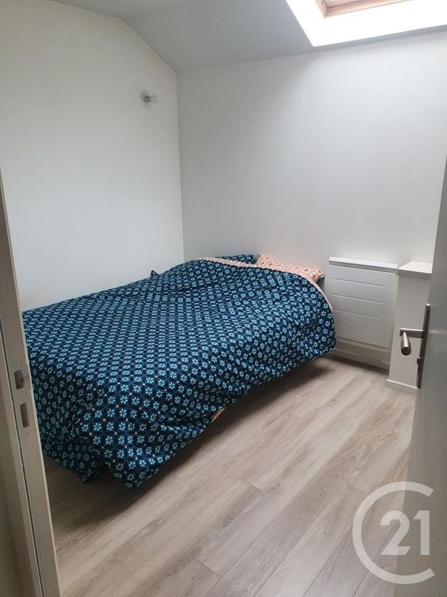 Afficher la photo en grand Appartement F3 à louer - 3 pièces - 45.25 m2 - MANTES LA JOLIE - 78 - ILE-DE-FRANCE - Century 21 La Mantoise
