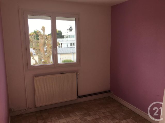 Afficher la photo en grand Appartement F4 à louer - 4 pièces - 68.41 m2 - MANTES LA JOLIE - 78 - ILE-DE-FRANCE - Century 21 La Mantoise