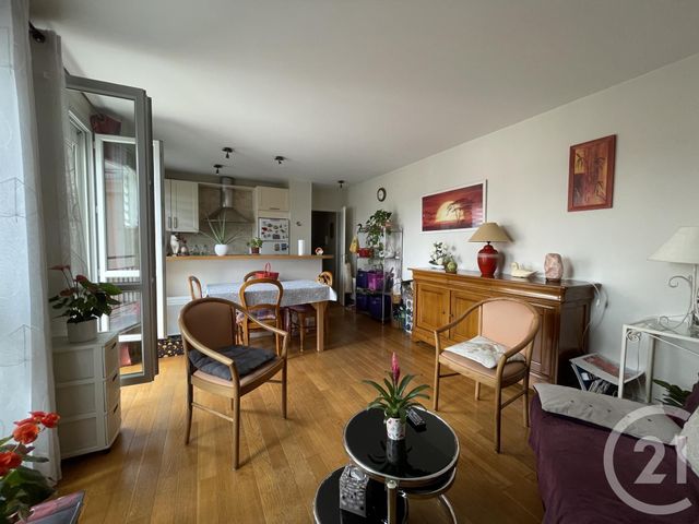 Afficher la photo en grand Appartement F2 à vendre - 2 pièces - 47.0 m2 - MANTES LA JOLIE - 78 - ILE-DE-FRANCE - Century 21 La Mantoise