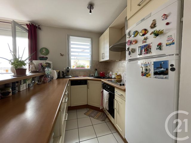 Afficher la photo en grand Appartement F2 à vendre - 2 pièces - 47.0 m2 - MANTES LA JOLIE - 78 - ILE-DE-FRANCE - Century 21 La Mantoise