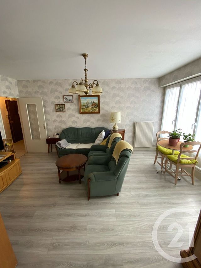 Appartement à vendre - 4 pièces - 74.31 m2 - MANTES LA JOLIE - 78 - ILE-DE-FRANCE - Century 21 La Mantoise