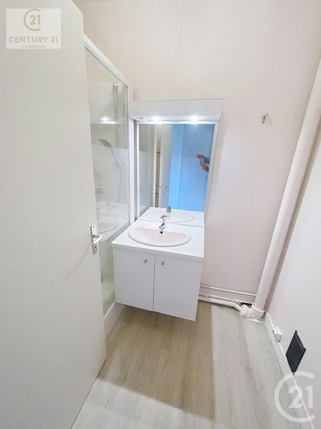 Appartement à vendre - 4 pièces - 74.31 m2 - MANTES LA JOLIE - 78 - ILE-DE-FRANCE - Century 21 La Mantoise