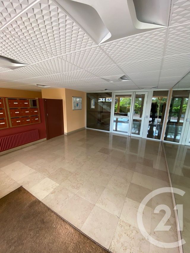 Appartement à vendre - 4 pièces - 74.31 m2 - MANTES LA JOLIE - 78 - ILE-DE-FRANCE - Century 21 La Mantoise