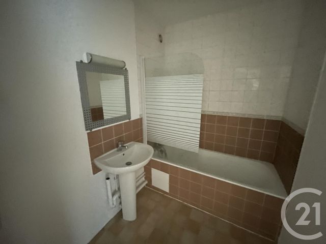 Appartement F3 à vendre - 3 pièces - 61.17 m2 - MANTES LA JOLIE - 78 - ILE-DE-FRANCE - Century 21 La Mantoise