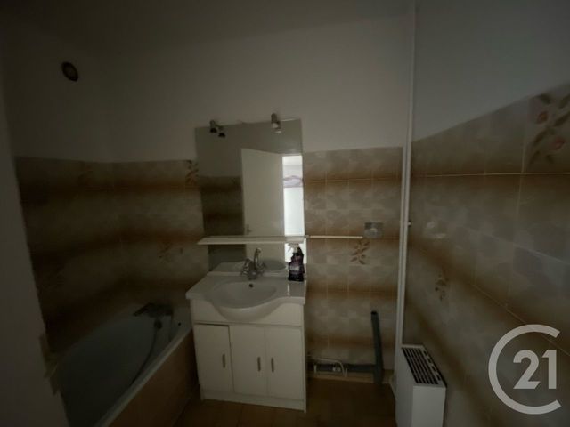 Afficher la photo en grand Appartement à vendre - 4 pièces - 72.58 m2 - MANTES LA JOLIE - 78 - ILE-DE-FRANCE - Century 21 La Mantoise