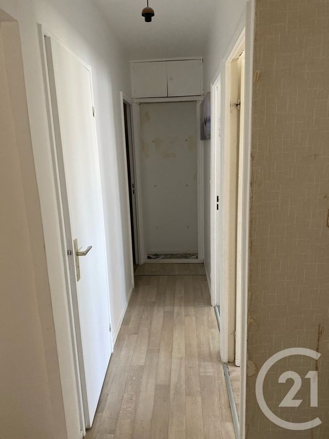 Afficher la photo en grand Appartement à vendre - 4 pièces - 72.58 m2 - MANTES LA JOLIE - 78 - ILE-DE-FRANCE - Century 21 La Mantoise