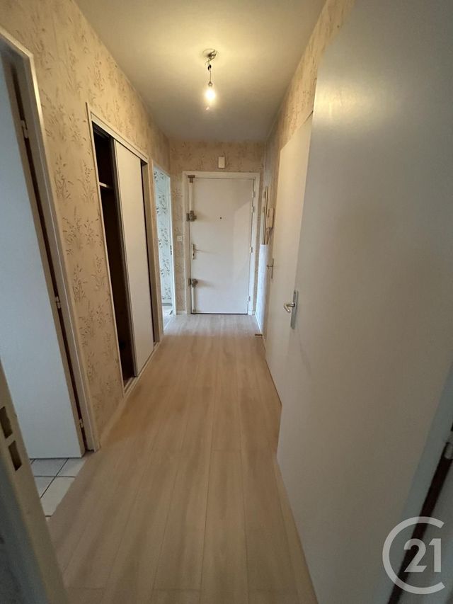 Appartement F3 à vendre - 3 pièces - 62.54 m2 - MANTES LA JOLIE - 78 - ILE-DE-FRANCE - Century 21 La Mantoise