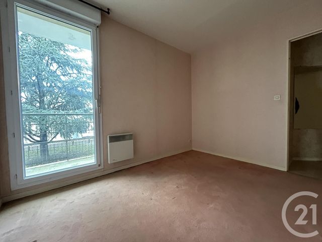 Appartement F3 à vendre - 3 pièces - 62.54 m2 - MANTES LA JOLIE - 78 - ILE-DE-FRANCE - Century 21 La Mantoise