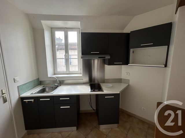 Afficher la photo en grand Appartement F2 à vendre - 2 pièces - 38.42 m2 - MANTES LA JOLIE - 78 - ILE-DE-FRANCE - Century 21 La Mantoise