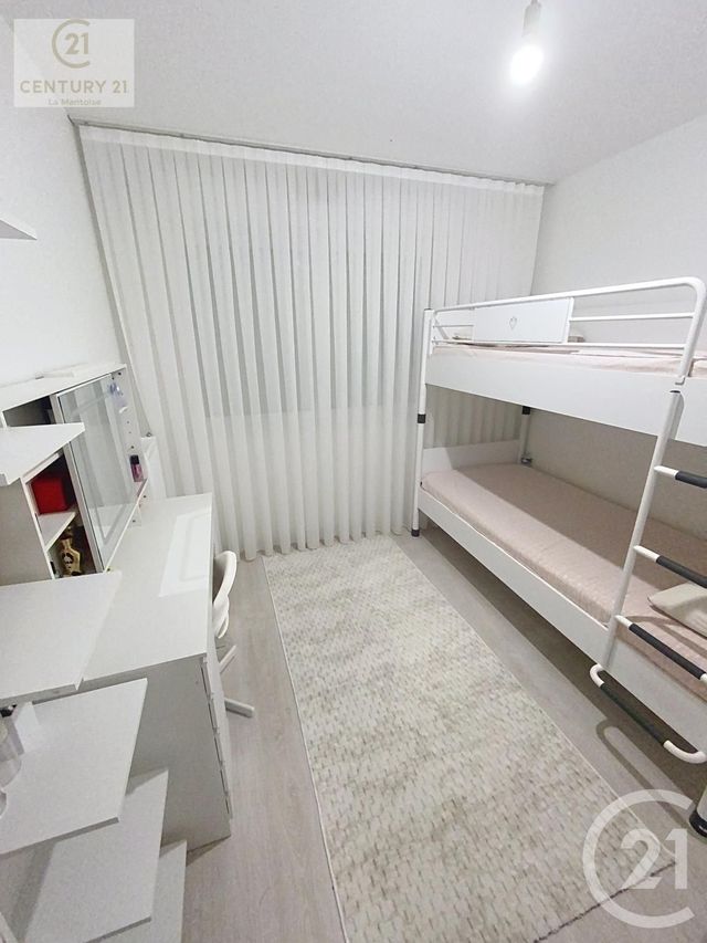 Appartement F4 à vendre - 4 pièces - 83.29 m2 - MANTES LA JOLIE - 78 - ILE-DE-FRANCE - Century 21 La Mantoise
