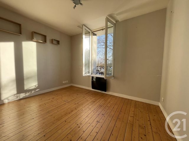 Afficher la photo en grand Appartement F2 à vendre - 2 pièces - 32.27 m2 - FOLLAINVILLE DENNEMONT - 78 - ILE-DE-FRANCE - Century 21 La Mantoise