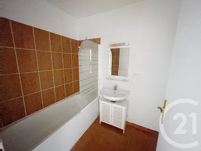 Appartement F3 à vendre - 3 pièces - 62.64 m2 - MANTES LA JOLIE - 78 - ILE-DE-FRANCE - Century 21 La Mantoise