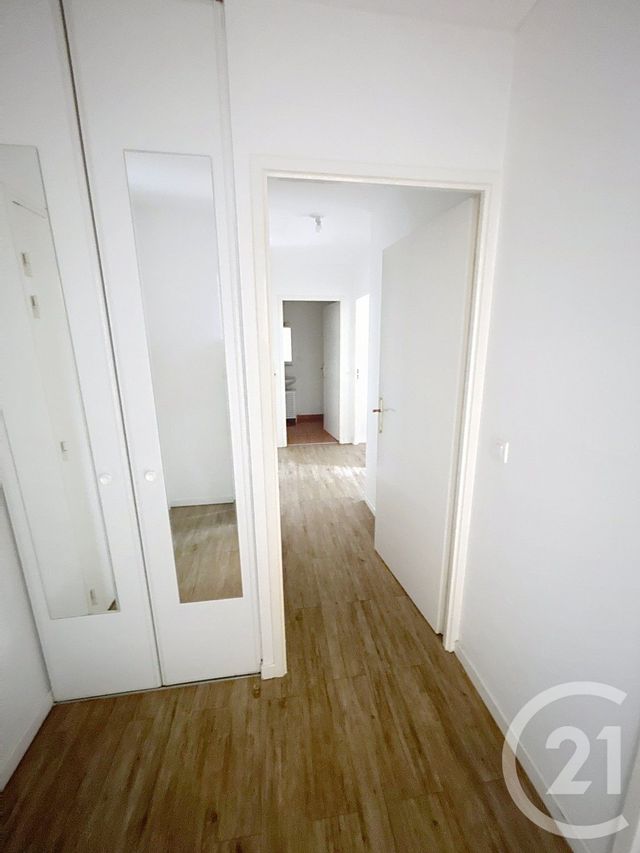 Appartement F3 à louer - 3 pièces - 62.64 m2 - MANTES LA JOLIE - 78 - ILE-DE-FRANCE - Century 21 La Mantoise