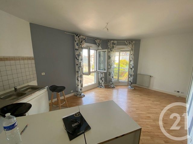 Afficher la photo en grand Appartement F2 à louer - 2 pièces - 39.47 m2 - VERNON - 27 - HAUTE-NORMANDIE - Century 21 La Mantoise