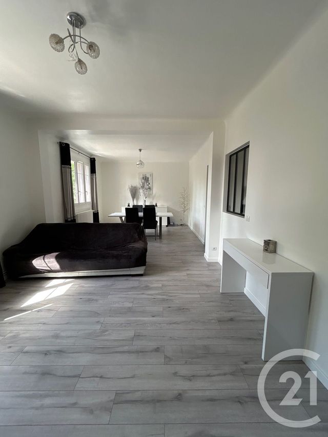Afficher la photo en grand maison à vendre - 6 pièces - 233.12 m2 - GARGENVILLE - 78 - ILE-DE-FRANCE - Century 21 La Mantoise