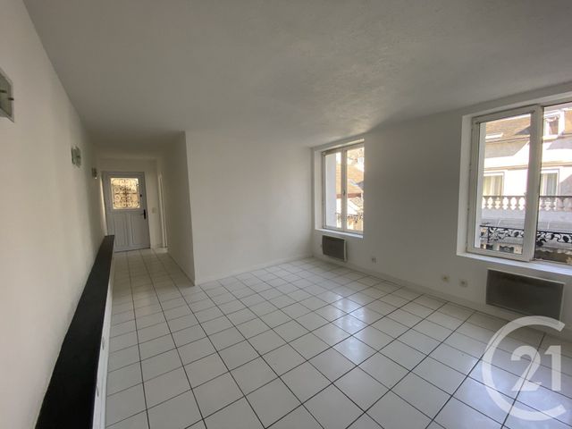 Appartement F2 à louer MANTES LA JOLIE