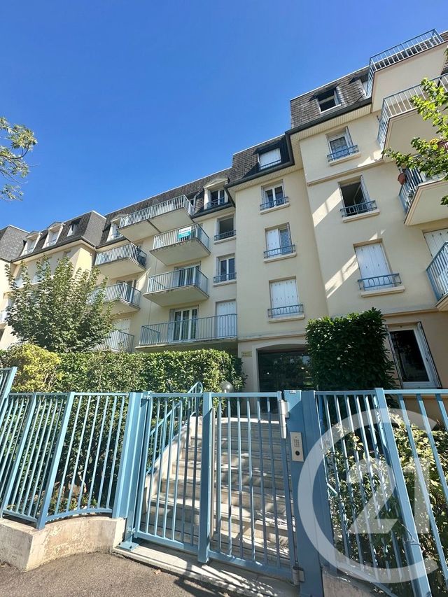 Afficher la photo en grand Appartement F2 à vendre - 2 pièces - 31.84 m2 - MANTES LA JOLIE - 78 - ILE-DE-FRANCE - Century 21 La Mantoise