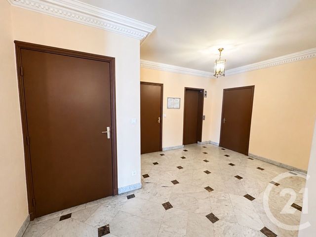 Appartement Studio à vendre - 1 pièce - 26.0 m2 - MANTES LA JOLIE - 78 - ILE-DE-FRANCE - Century 21 La Mantoise
