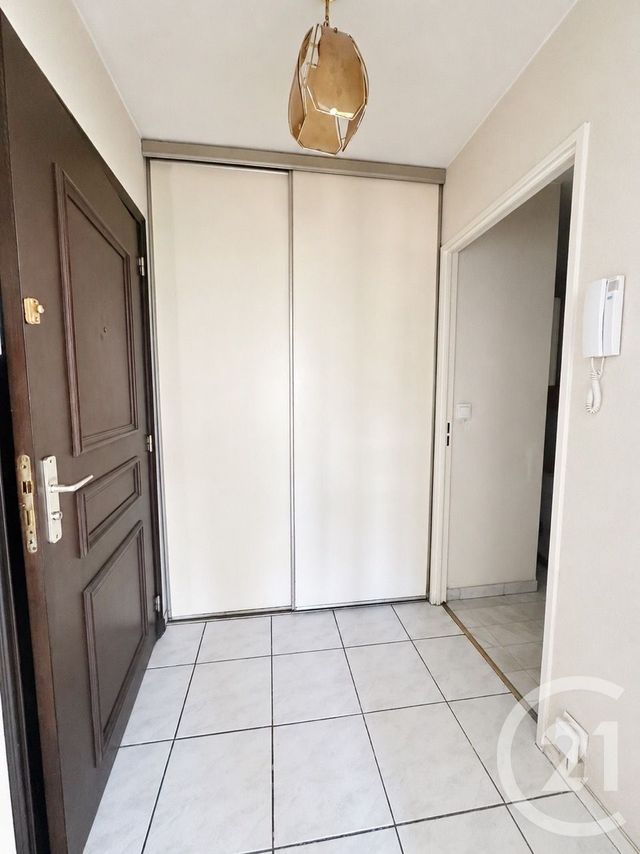 Appartement Studio à vendre - 1 pièce - 26.0 m2 - MANTES LA JOLIE - 78 - ILE-DE-FRANCE - Century 21 La Mantoise