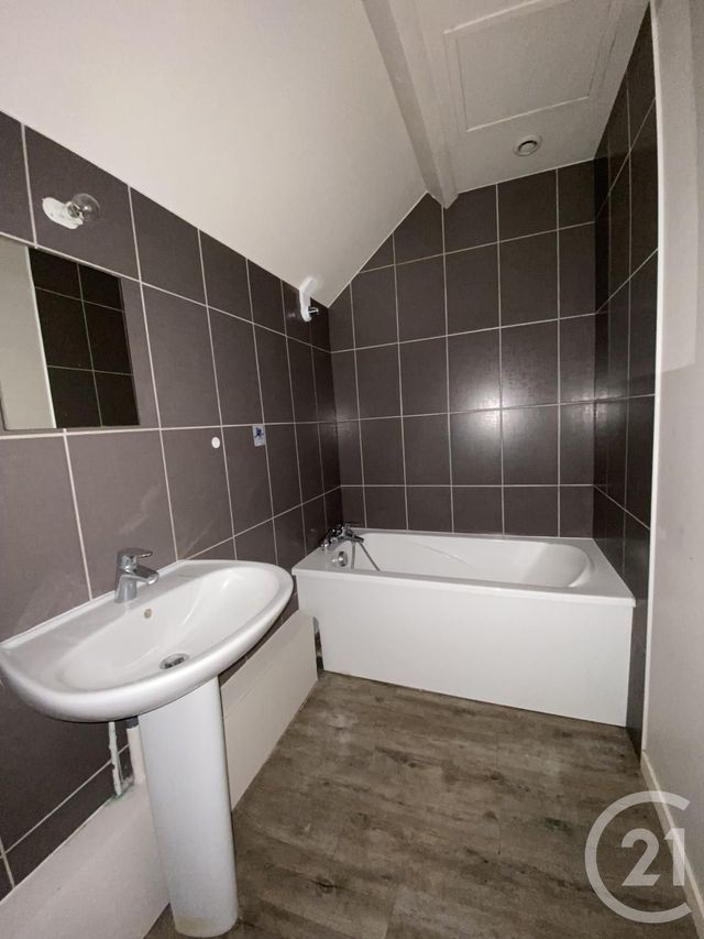 Appartement F2 à louer - 2 pièces - 32.95 m2 - MANTES LA JOLIE - 78 - ILE-DE-FRANCE - Century 21 La Mantoise