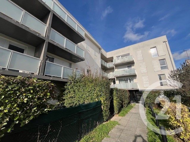 Afficher la photo en grand Appartement F4 à vendre - 4 pièces - 80.23 m2 - MANTES LA VILLE - 78 - ILE-DE-FRANCE - Century 21 La Mantoise