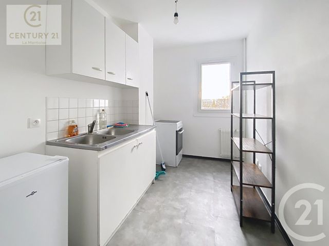 Appartement F2 à louer - 2 pièces - 47.68 m2 - MANTES LA JOLIE - 78 - ILE-DE-FRANCE - Century 21 La Mantoise