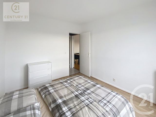 Appartement F2 à louer - 2 pièces - 47.68 m2 - MANTES LA JOLIE - 78 - ILE-DE-FRANCE - Century 21 La Mantoise