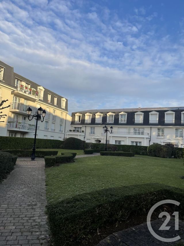 Appartement F5 à louer - 5 pièces - 106.1 m2 - MANTES LA JOLIE - 78 - ILE-DE-FRANCE - Century 21 La Mantoise
