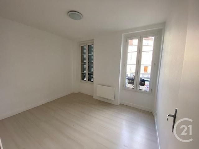 Appartement F3 à louer - 3 pièces - 53.77 m2 - MANTES LA JOLIE - 78 - ILE-DE-FRANCE - Century 21 La Mantoise