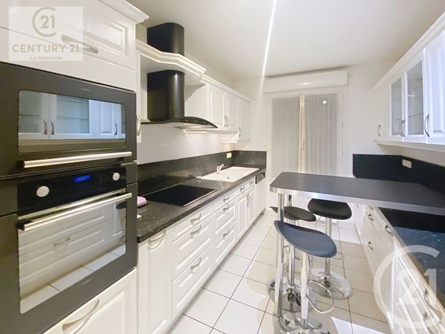 Appartement F4 à louer - 4 pièces - 97.68 m2 - MANTES LA JOLIE - 78 - ILE-DE-FRANCE - Century 21 La Mantoise