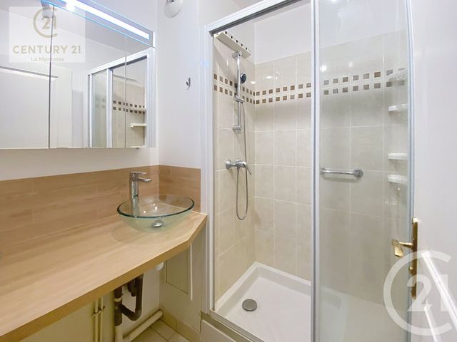 Appartement F4 à louer - 4 pièces - 97.68 m2 - MANTES LA JOLIE - 78 - ILE-DE-FRANCE - Century 21 La Mantoise