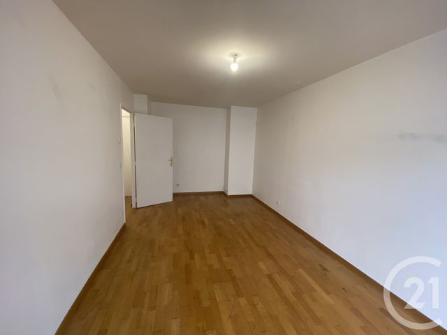 Appartement F2 à louer - 2 pièces - 39.59 m2 - MANTES LA JOLIE - 78 - ILE-DE-FRANCE - Century 21 La Mantoise