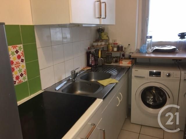 Appartement F2 à louer - 2 pièces - 39.59 m2 - MANTES LA JOLIE - 78 - ILE-DE-FRANCE - Century 21 La Mantoise