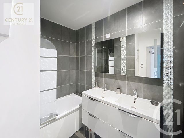 Appartement F4 à vendre - 4 pièces - 69.83 m2 - MANTES LA VILLE - 78 - ILE-DE-FRANCE - Century 21 La Mantoise