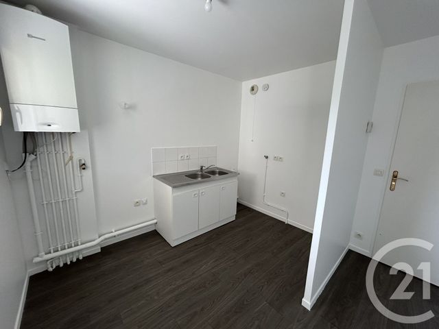 Appartement F2 à louer - 2 pièces - 49.3 m2 - MANTES LA VILLE - 78 - ILE-DE-FRANCE - Century 21 La Mantoise