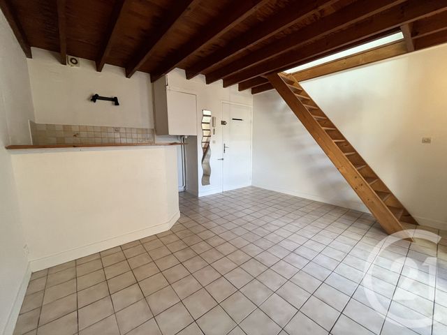 Appartement F2 à vendre - 2 pièces - 25.04 m2 - GARGENVILLE - 78 - ILE-DE-FRANCE - Century 21 La Mantoise